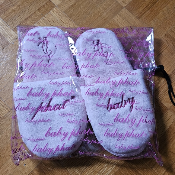 Baby Phat Slippers - Picture 3 of 4